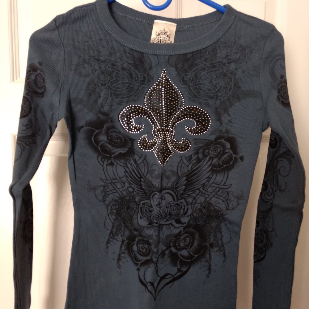 Long Sleeve Shirt by Vocal